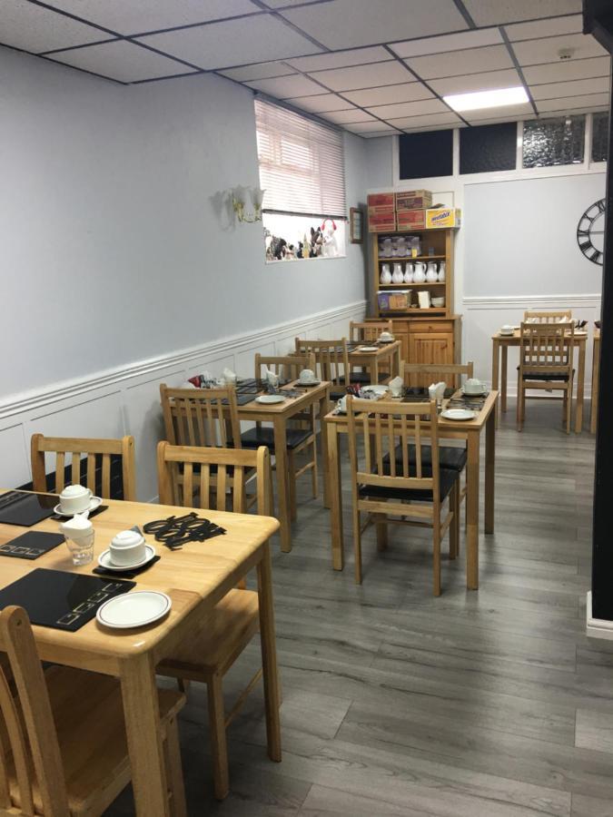 Kingscliff Bed & Breakfast Blackpool Bagian luar foto