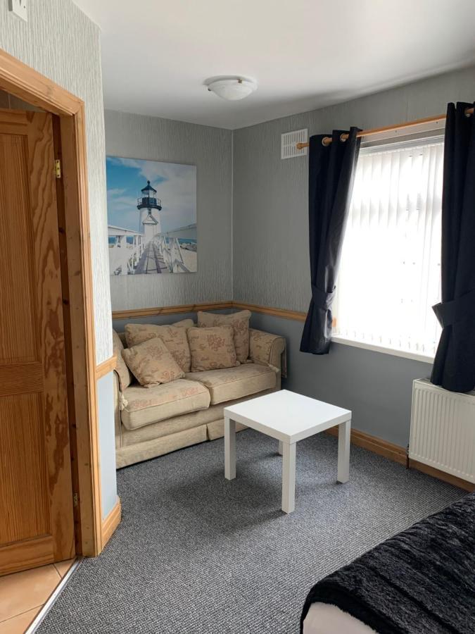 Kingscliff Bed & Breakfast Blackpool Bagian luar foto