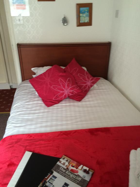 Kingscliff Bed & Breakfast Blackpool Bagian luar foto