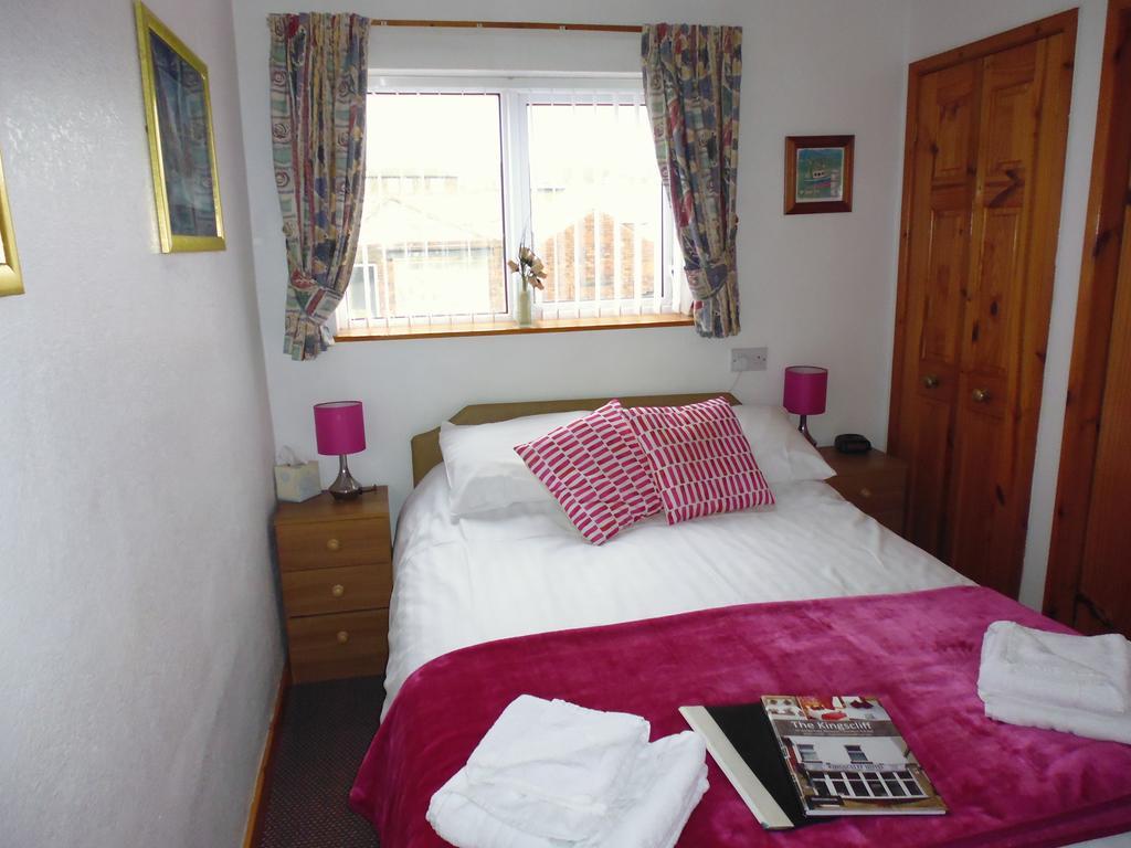 Kingscliff Bed & Breakfast Blackpool Bagian luar foto