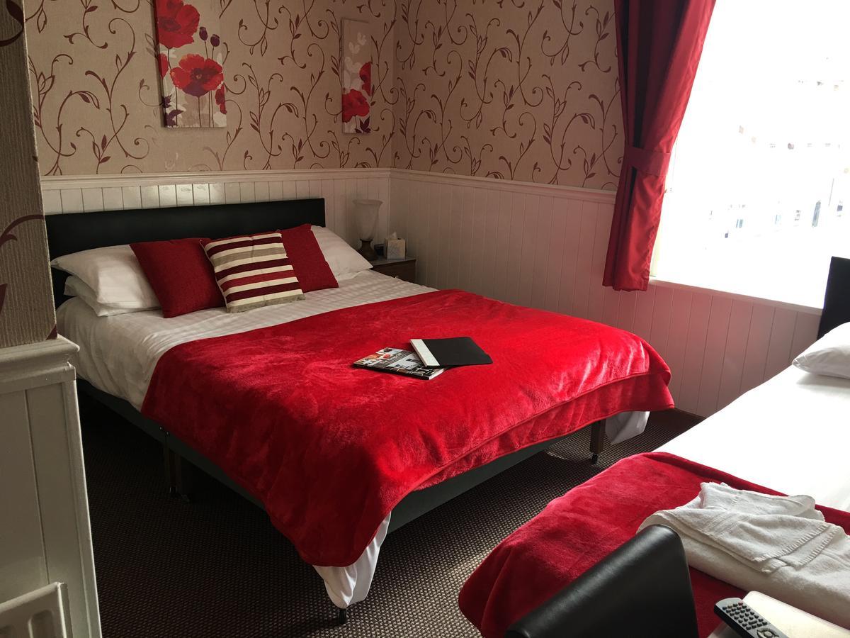 Kingscliff Bed & Breakfast Blackpool Bagian luar foto