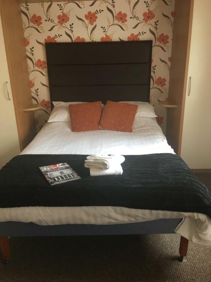 Kingscliff Bed & Breakfast Blackpool Bagian luar foto